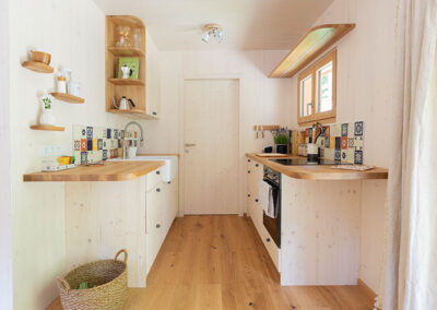 WOHNWAGON Huberto in Gutenstein // Probewohnen und Urlaub im Tiny House