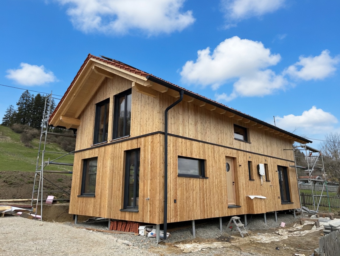 Modulhaus mit Satteldach